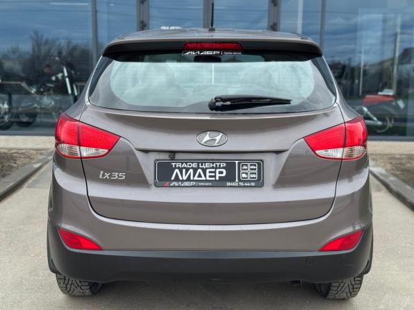 Hyundai ix35 I Рестайлинг с пробегом 2015 года, цена 970 000 рублей, 199000 км, внедорожник, Автокод Объявления