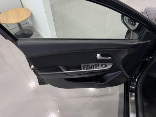 Kia Rio III Рестайлинг с пробегом 2016 года, цена 1 085 000 рублей, 191000 км, седан, Автокод Объявления