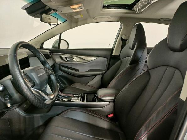 BAIC U5 Plus с пробегом 2023 года, цена 1 399 000 рублей, 14000 км, седан, Автокод Объявления