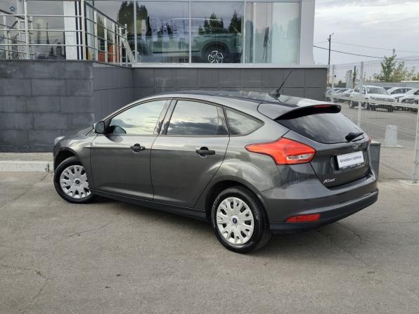 Ford Focus III Рестайлинг с пробегом 2018 года, цена 995 000 рублей, 208664 км, хэтчбек, Автокод Объявления