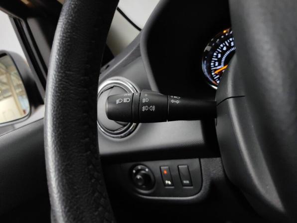 Renault Sandero II с пробегом 2015 года, цена 934 000 рублей, 86707 км, хэтчбек, Автокод Объявления