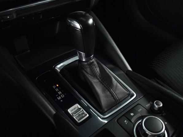 Mazda 6 III (GJ) Рестайлинг 2 с пробегом 2018 года, цена 1 795 997 рублей, 130133 км, седан, Автокод Объявления