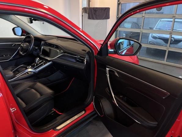 Geely Atlas Pro с пробегом 2022 года, цена 1 827 000 рублей, 102834 км, внедорожник, Автокод Объявления