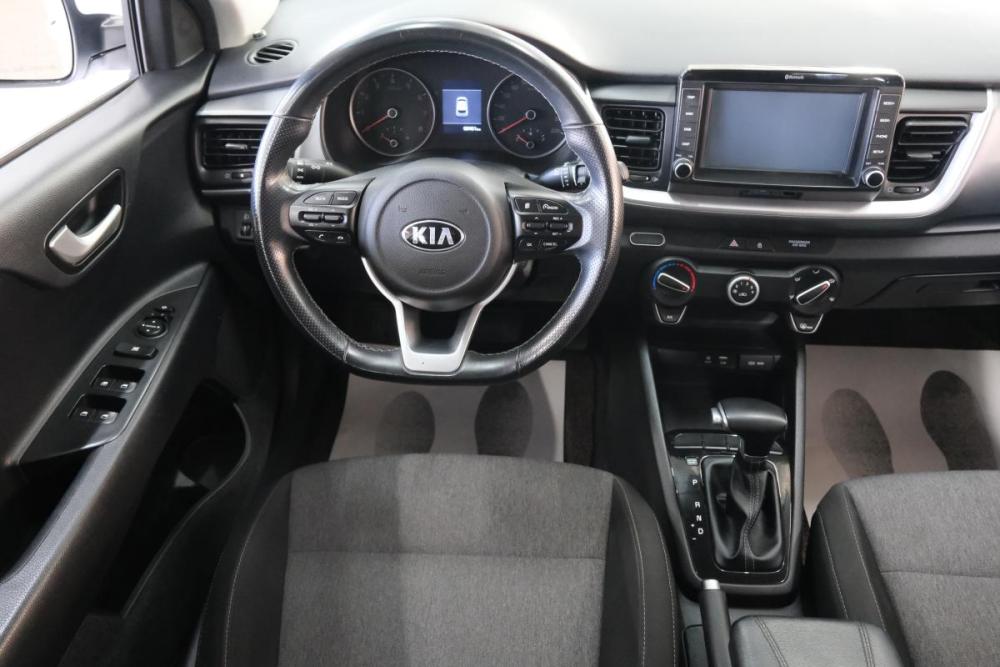 Kia Stonic I Омск  - изображение 12