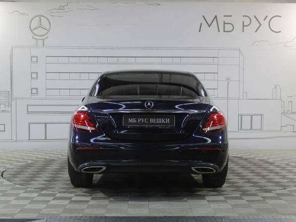 Mercedes-Benz E-Класс V (W213 S213 C238) с пробегом 2017 года, цена 4 250 000 рублей, 135114 км, седан, Автокод Объявления