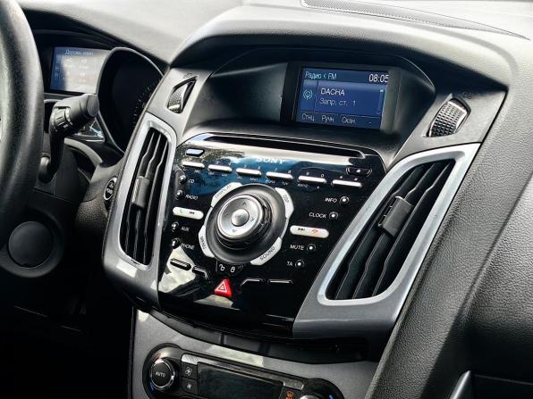 Ford Focus III с пробегом 2012 года, цена 509 000 рублей, 318000 км, седан, Автокод Объявления