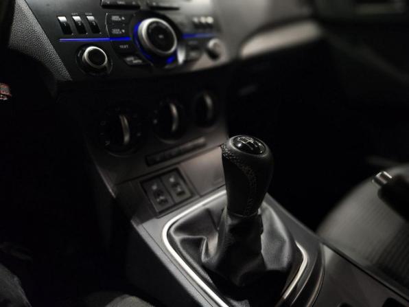 Mazda 3 II (BL) Рестайлинг с пробегом 2012 года, цена 679 000 рублей, 172000 км, седан, Автокод Объявления
