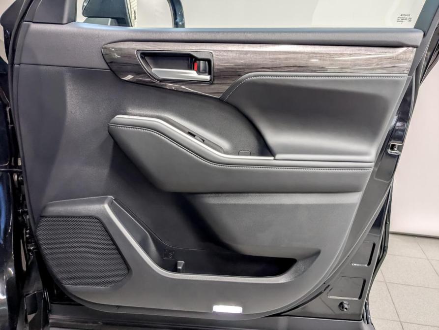 Toyota Highlander IV (XU70) Москва  - изображение 28