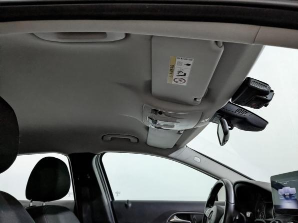 Mercedes-Benz GLA I (X156) Рестайлинг с пробегом 2017 года, цена 1 670 000 рублей, 142771 км, внедорожник, Автокод Объявления
