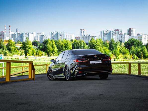 Toyota Camry IX (XV80) China Market с пробегом 2025 года, цена 4 306 500 рублей, 15585 км, седан, Автокод Объявления