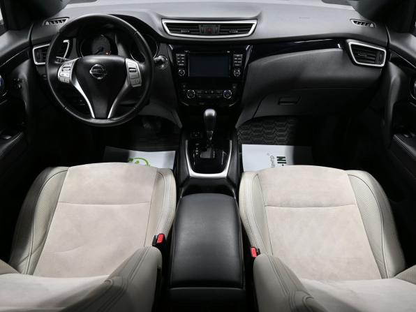 Nissan Qashqai II с пробегом 2017 года, цена 1 575 000 рублей, 140755 км, внедорожник, Автокод Объявления