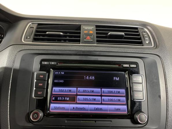 Volkswagen Jetta VI с пробегом 2015 года, цена 795 000 рублей, 265797 км, седан, Автокод Объявления