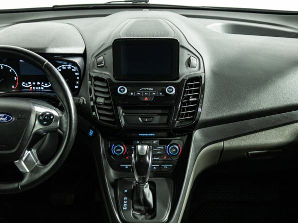 Ford Tourneo Connect II Рестайлинг с пробегом 2021 года, цена 2 449 700 рублей, 124160 км, компактвэн, Автокод Объявления
