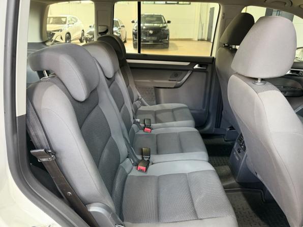 Volkswagen Touran I Рестайлинг 2 с пробегом 2011 года, цена 1 099 900 рублей, 168000 км, компактвэн, Автокод Объявления