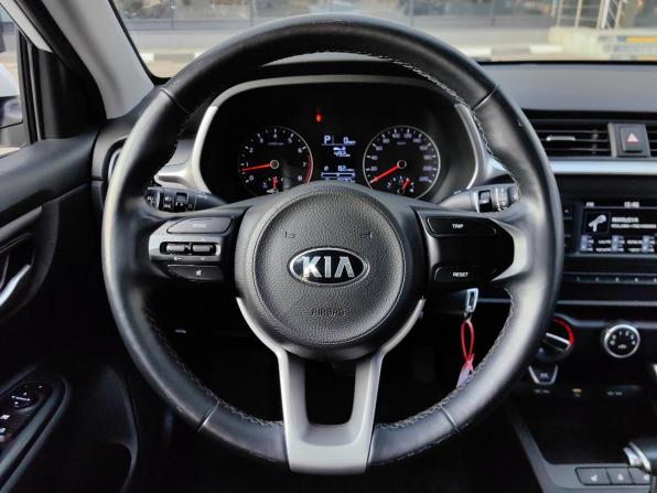 Kia Rio IV Рестайлинг с пробегом 2021 года, цена 1 330 000 рублей, 102644 км, седан, Автокод Объявления