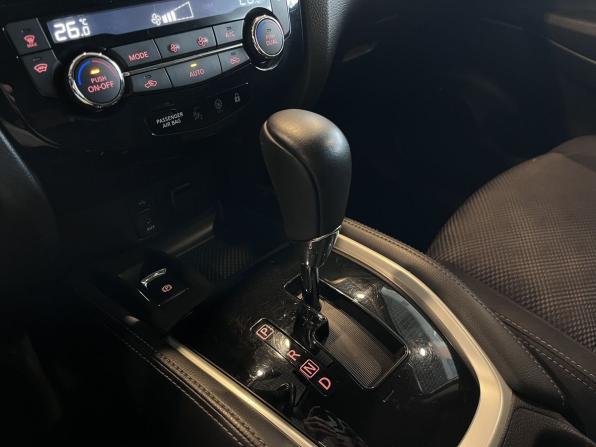 Nissan Qashqai II с пробегом 2016 года, цена 1 790 000 рублей, 130000 км, внедорожник, Автокод Объявления