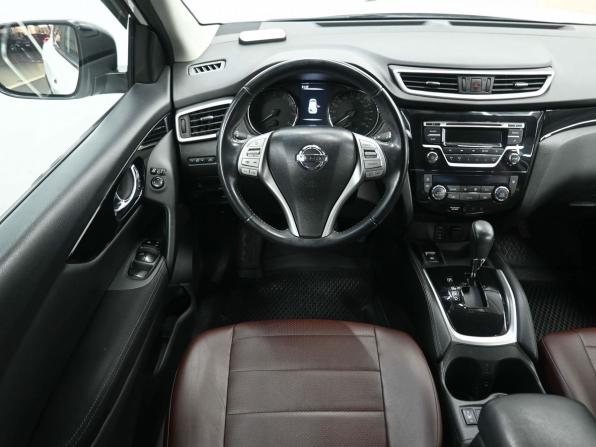Nissan Qashqai II с пробегом 2016 года, цена 1 779 900 рублей, 86000 км, внедорожник, Автокод Объявления