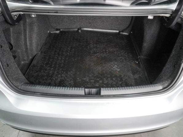 Volkswagen Jetta VI с пробегом 2014 года, цена 992 000 рублей, 185106 км, седан, Автокод Объявления