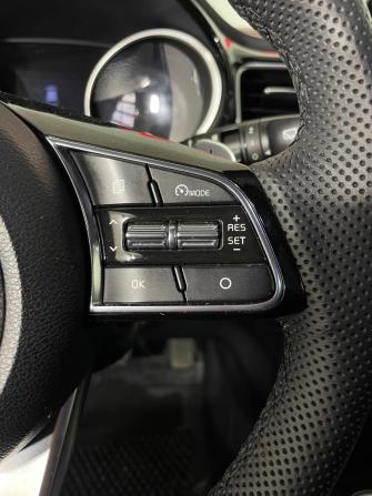 Kia Ceed III с пробегом 2018 года, цена 1 865 000 рублей, 166247 км, универсал, Автокод Объявления