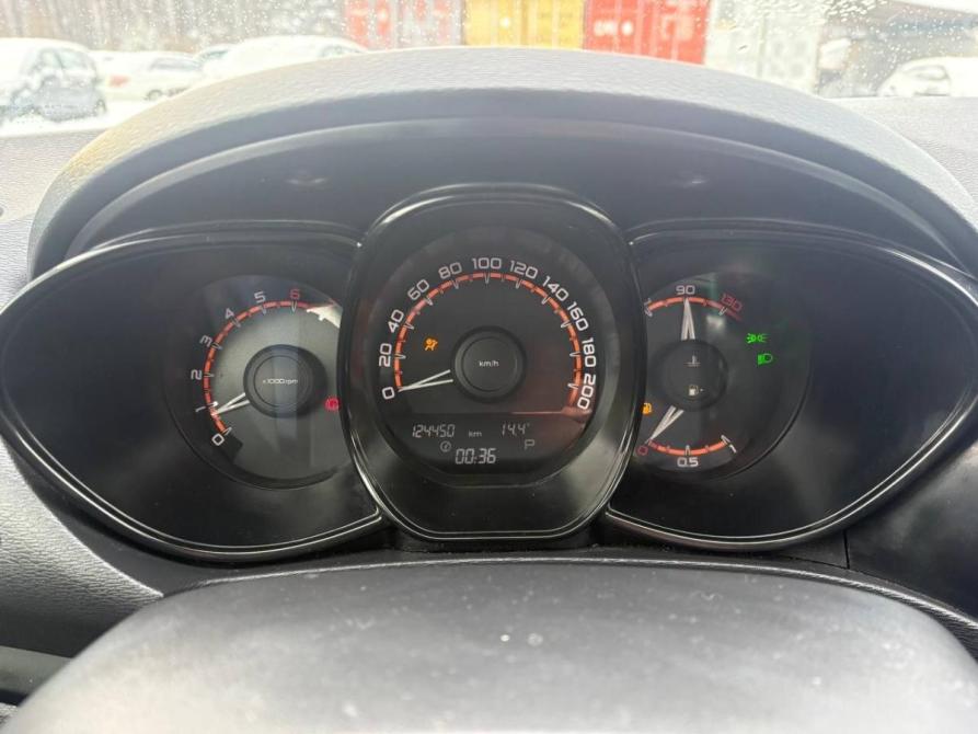 Lada (ВАЗ) Vesta I Нижний Тагил  - изображение 19