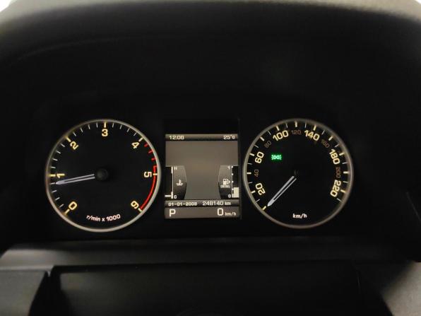 Land Rover Discovery IV с пробегом 2009 года, цена 1 199 000 рублей, 248138 км, внедорожник, Автокод Объявления