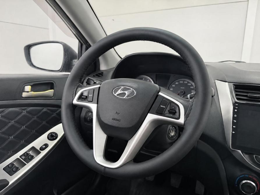 Hyundai Solaris I Уфа  - изображение 8