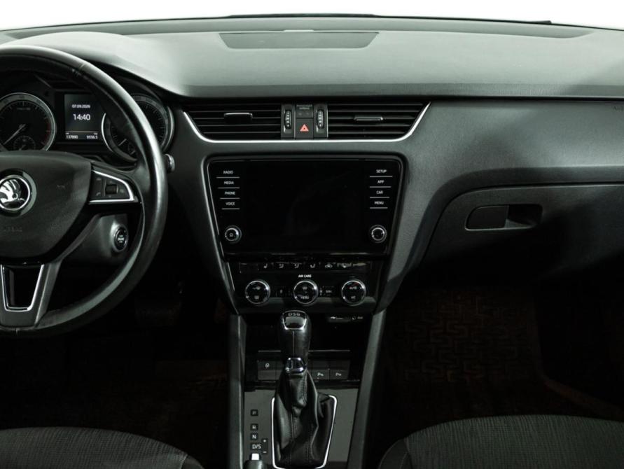 Skoda Octavia III (A7) Рестайлинг Санкт-Петербург  - изображение 14