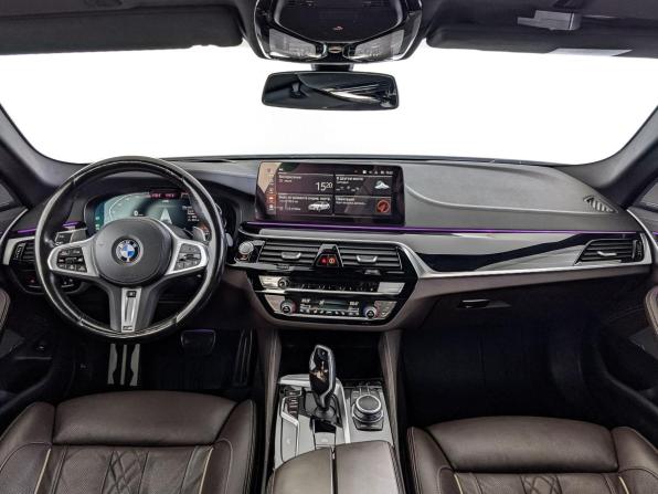 BMW 5 серии VII (G30/G31/G38) Рестайлинг с пробегом 2022 года, цена 5 250 000 рублей, 85500 км, седан, Автокод Объявления