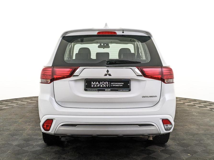 Mitsubishi Outlander III Рестайлинг 3 Москва  - изображение 6