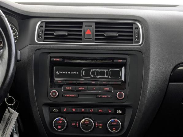 Volkswagen Jetta VI с пробегом 2013 года, цена 1 010 000 рублей, 136163 км, седан, Автокод Объявления