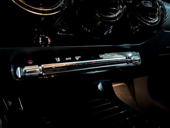 Mercedes-Benz A-Класс IV (W177) с пробегом 2019 года, цена 2 530 000 рублей, 33635 км, хэтчбек, Автокод Объявления