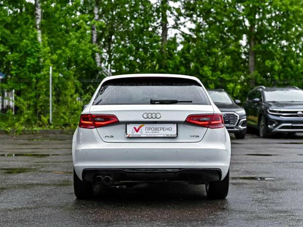 Audi A3 III (8V) с пробегом 2013 года, цена 1 020 000 рублей, 271545 км, седан, Автокод Объявления
