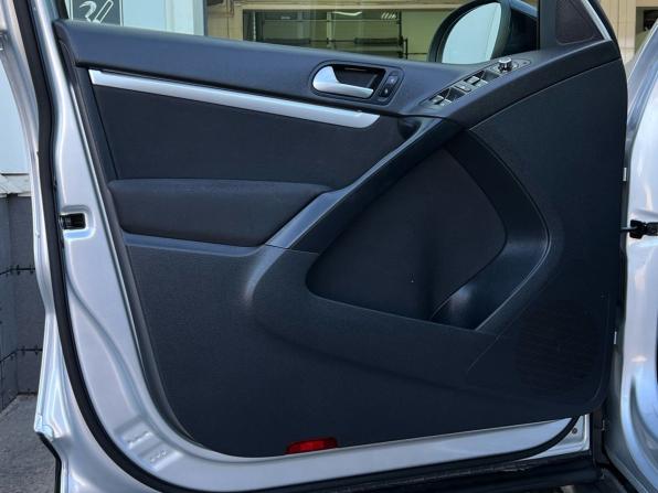 Volkswagen Tiguan I Рестайлинг с пробегом 2013 года, цена 1 426 000 рублей, 215044 км, внедорожник, Автокод Объявления