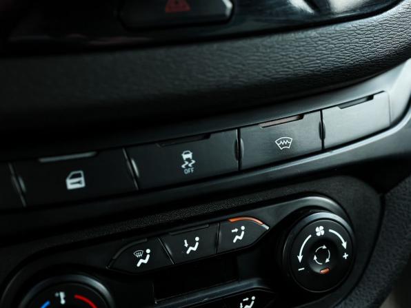 Lada (ВАЗ) Vesta I с пробегом 2017 года, цена 919 000 рублей, 117286 км, универсал, Автокод Объявления