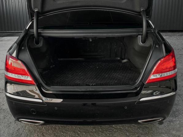 Hyundai Equus II с пробегом 2012 года, цена 1 685 000 рублей, 192422 км, седан, Автокод Объявления