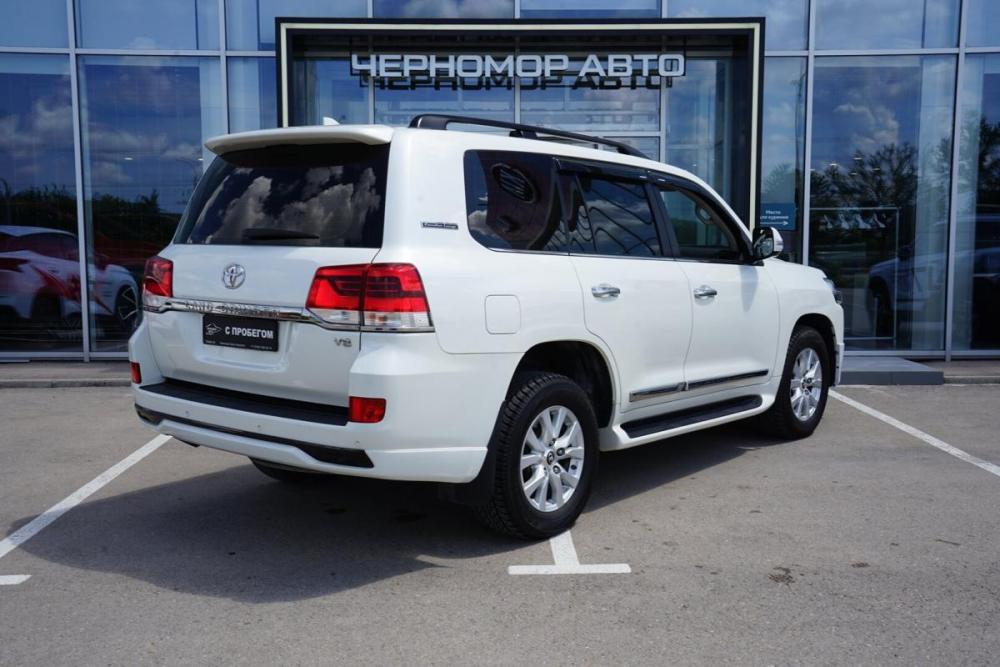 Toyota Land Cruiser 200 Series Рестайлинг 2 Крым  - изображение 5