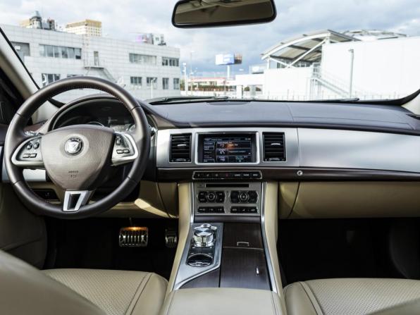 Jaguar XF I Рестайлинг с пробегом 2013 года, цена 1 998 000 рублей, 98498 км, седан, Автокод Объявления