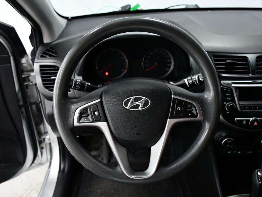 Hyundai Solaris I Рестайлинг Новосибирск  - изображение 13