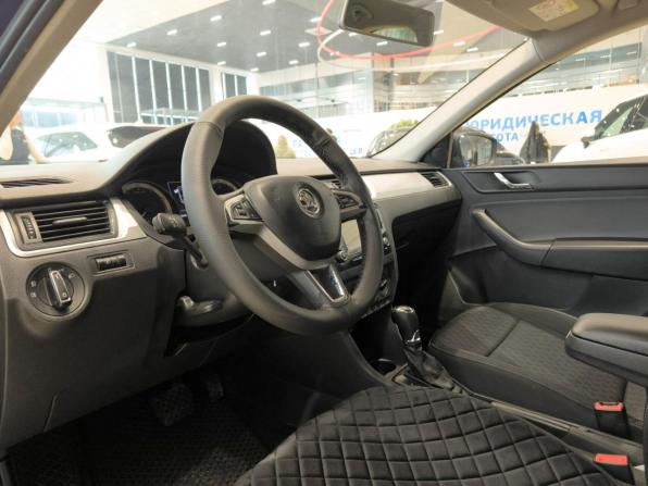 Skoda Rapid I с пробегом 2016 года, цена 1 199 000 рублей, 118000 км, лифтбек, Автокод Объявления