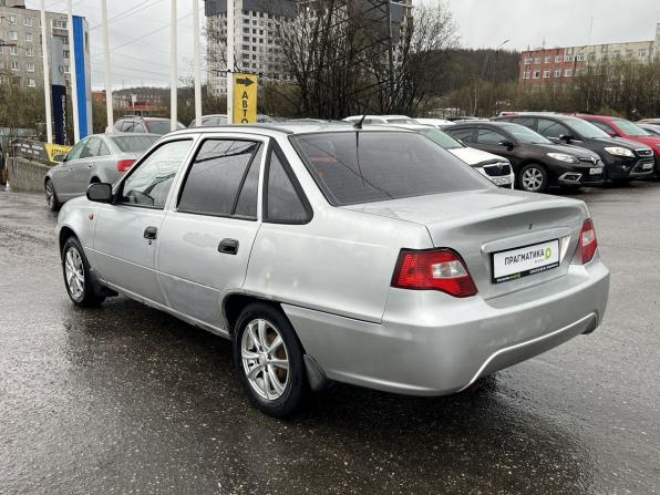 Daewoo Nexia I Рестайлинг с пробегом 2010 года, цена 175 000 рублей, 167194 км, седан, Автокод Объявления