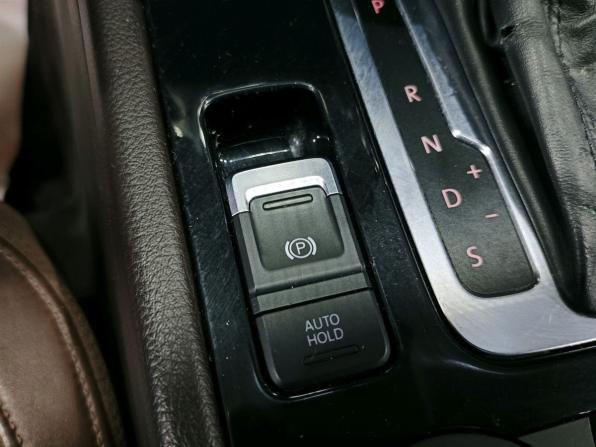 Volkswagen Touareg II с пробегом 2010 года, цена 1 899 000 рублей, 200190 км, внедорожник, Автокод Объявления