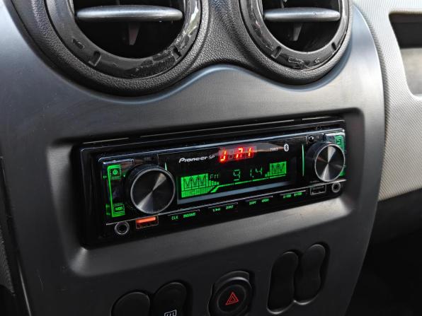 Renault Sandero I с пробегом 2012 года, цена 457 000 рублей, 242321 км, хэтчбек, Автокод Объявления
