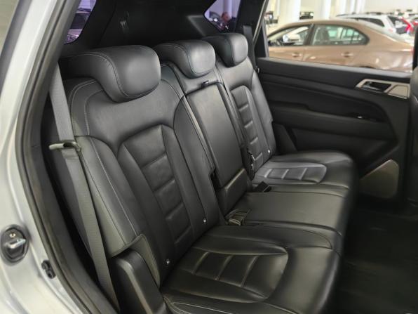 SsangYong Rexton IV с пробегом 2018 года, цена 2 550 000 рублей, 86603 км, внедорожник, Автокод Объявления