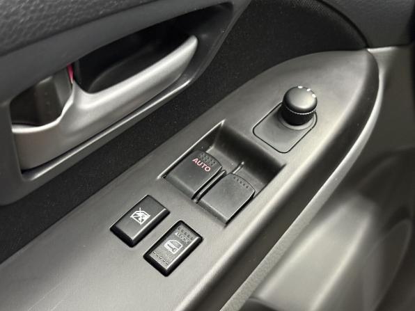 Suzuki SX4 I (Classic) Рестайлинг с пробегом 2013 года, цена 1 065 000 рублей, 97000 км, хэтчбек, Автокод Объявления