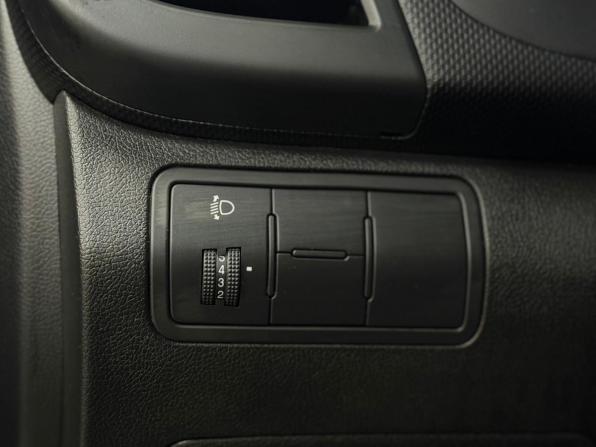 Hyundai Solaris I с пробегом 2014 года, цена 1 030 000 рублей, 92401 км, седан, Автокод Объявления