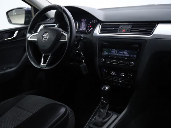 Skoda Rapid I с пробегом 2014 года, цена 850 000 рублей, 203188 км, лифтбек, Автокод Объявления