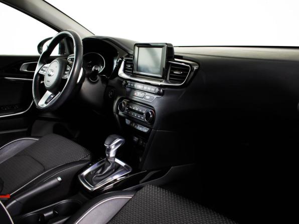 Kia Ceed III с пробегом 2019 года, цена 1 737 000 рублей, 100186 км, хэтчбек, Автокод Объявления