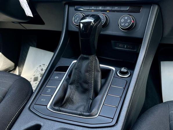 Volkswagen Jetta VII Рестайлинг с пробегом 2022 года, цена 1 750 000 рублей, 60325 км, седан, Автокод Объявления