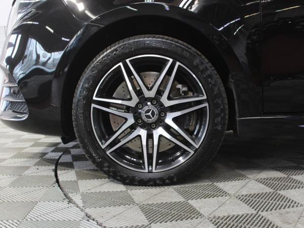 Mercedes-Benz V-Класс III (W447) Рестайлинг с пробегом 2023 года, цена 10 300 000 рублей, 57018 км, минивэн, Автокод Объявления