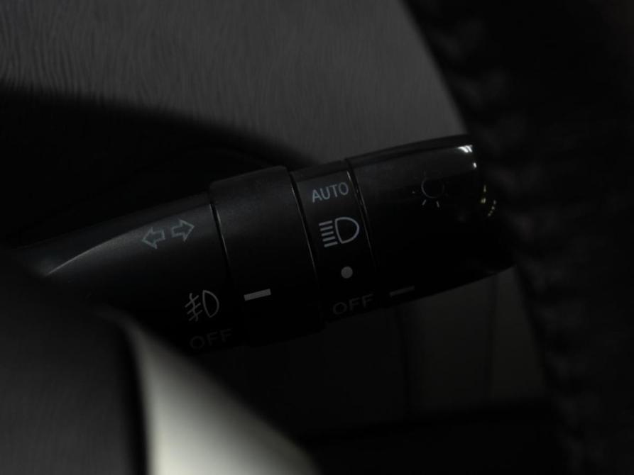Toyota Prius III Рестайлинг (XW30) Тюмень  - изображение 15